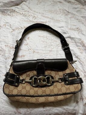 Vintage Gucci Beige GG Canvas Shoulder Bag Horsebit Chain Flap
